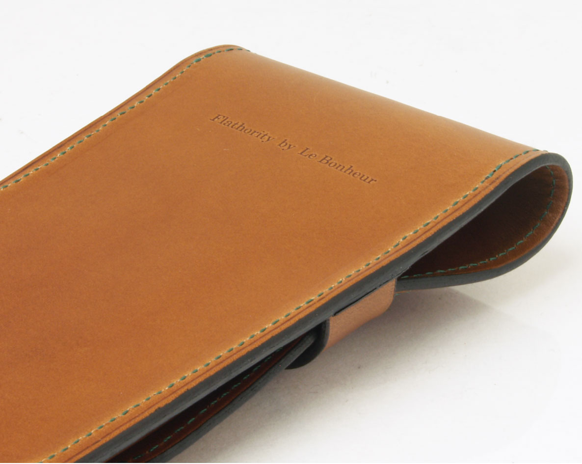 ブッテロ（フラボナペンケース三本挿し） - Flathority(フラソリティ