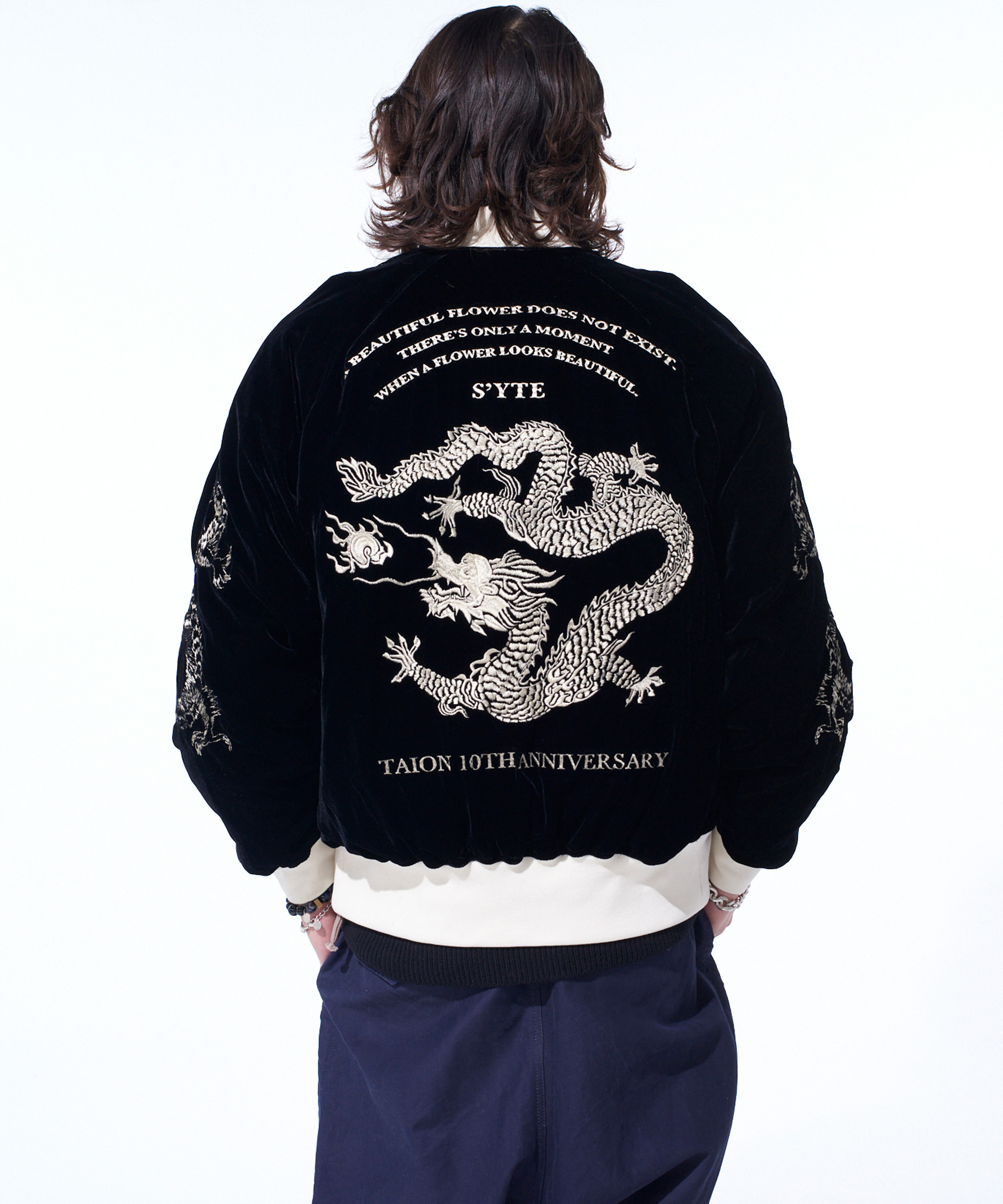 TAIONの10周年記念コラボレーション“S'YTE × TAION”リバーシブル