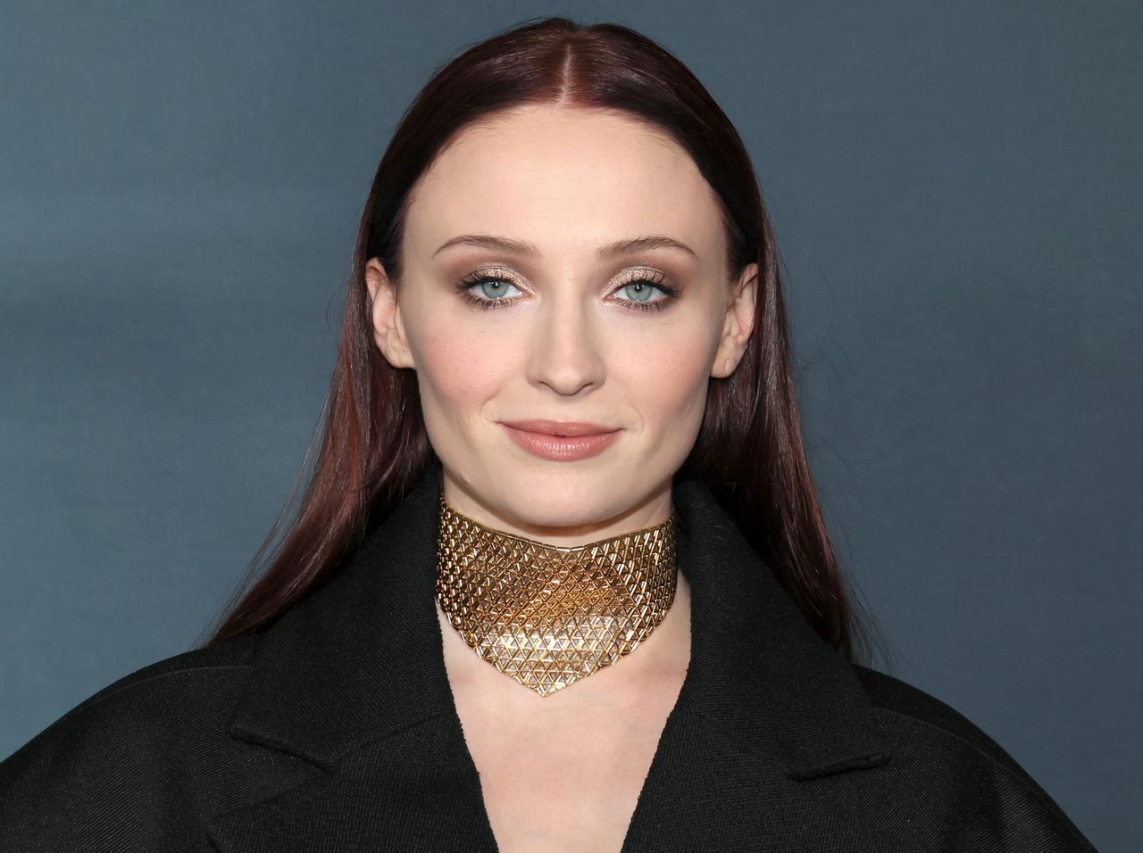 ゲーム・オブ・スローンズ』サンサ役、セラピストと“同居”するほど深刻