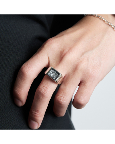 XOLO（ショロ）XOR117 Signet Ring with Steel Gray Flowerの通販