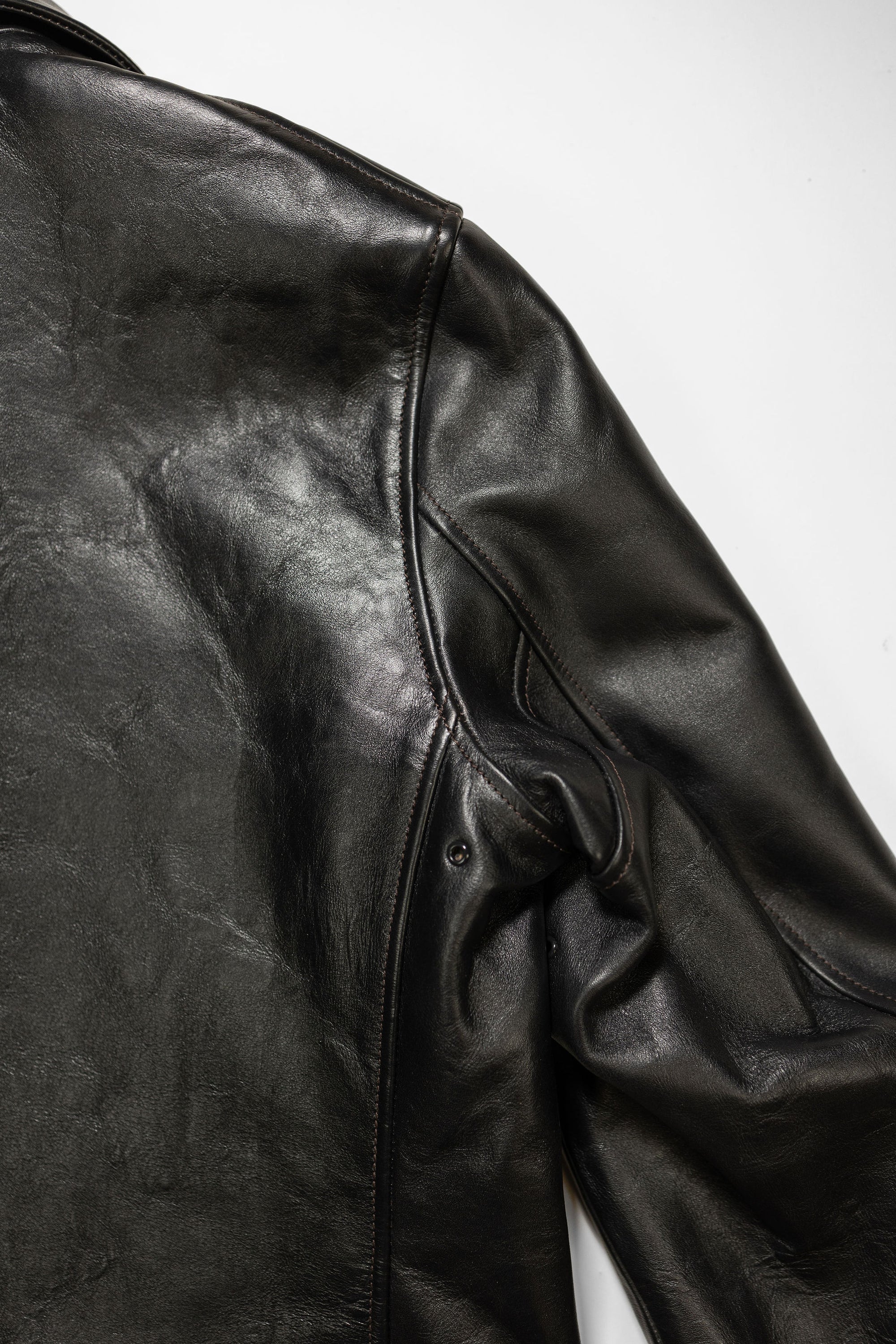 Double Helix Hugging The Curve - Black Teacore Horsehide