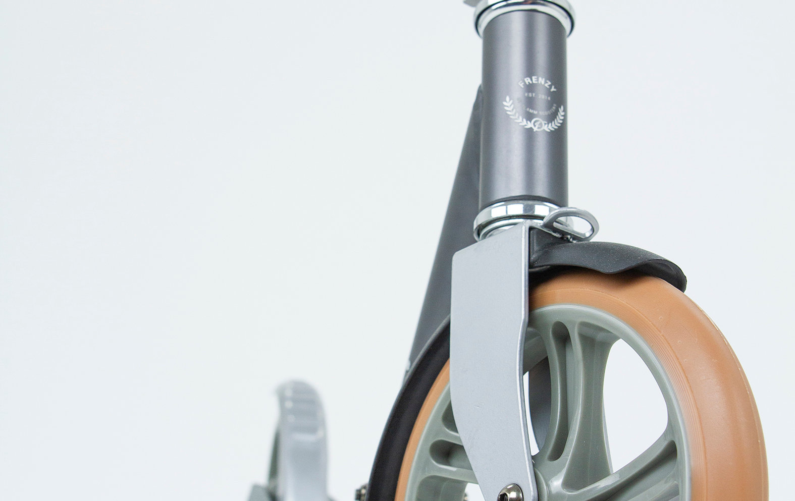 FR205-2｜FRENZY日本公式サイト