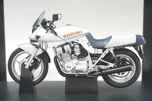 AUTOart オートアート 1/12 SUZUKI スズキ GSX 1100S Katana カタナ