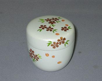 舞桜蒔絵中棗（まいさくらまきえ ちゅうなつめ）木製漆塗り | 茶道具