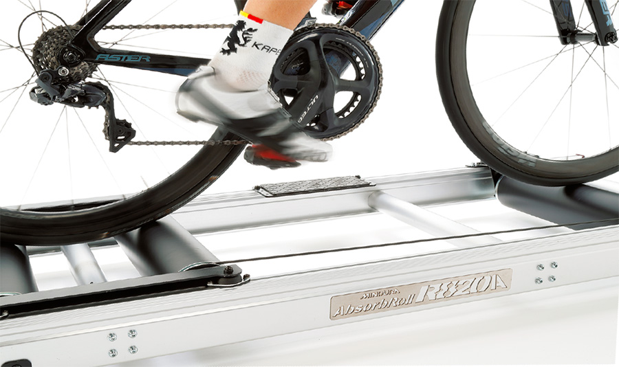 MINOURA｜ライダーのスキルを育てるミノウラの3本ローラー！ | Bicycle