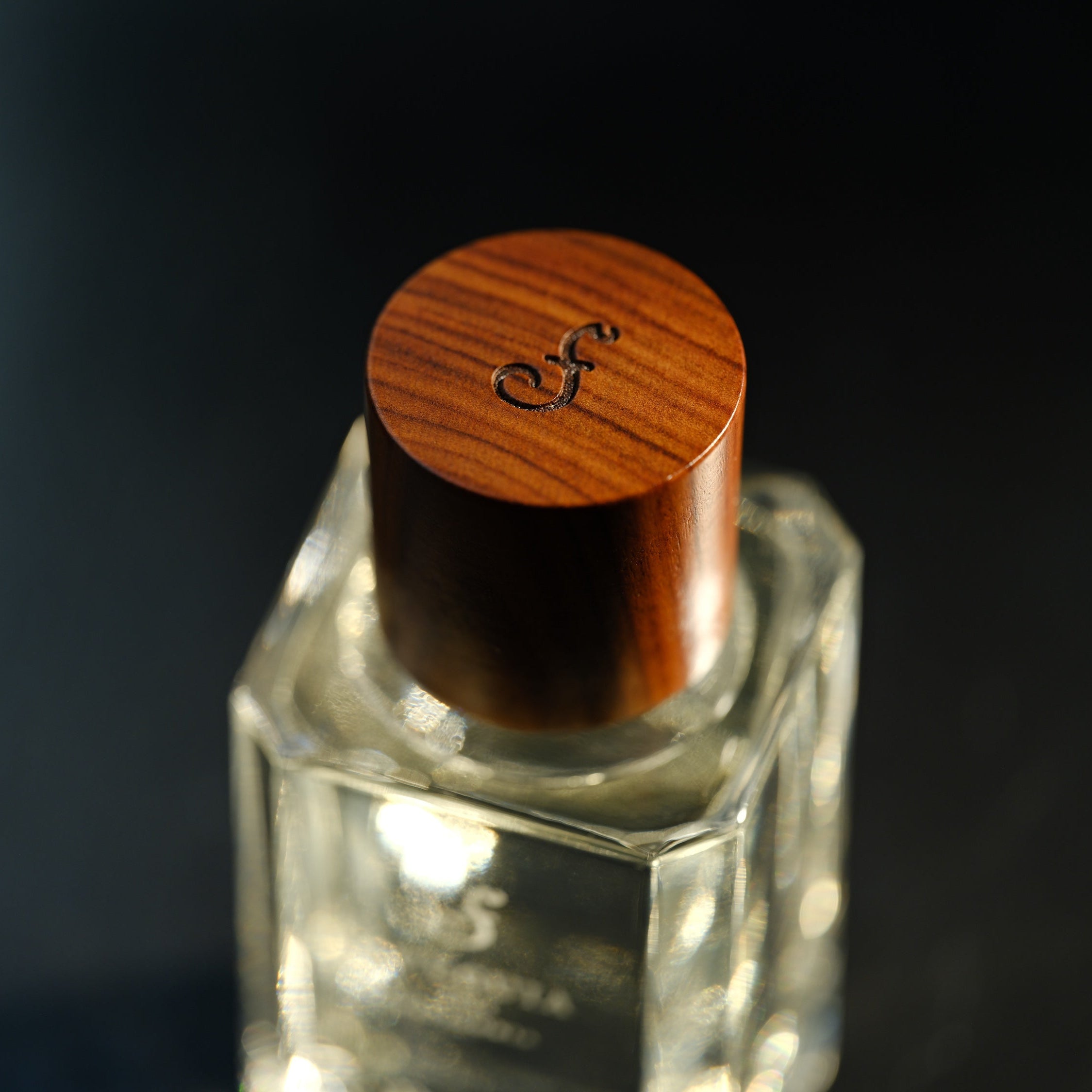 FUEGUIA 1833 | Amalia｜アマリア – FUEGUIA 1833 Japan Online