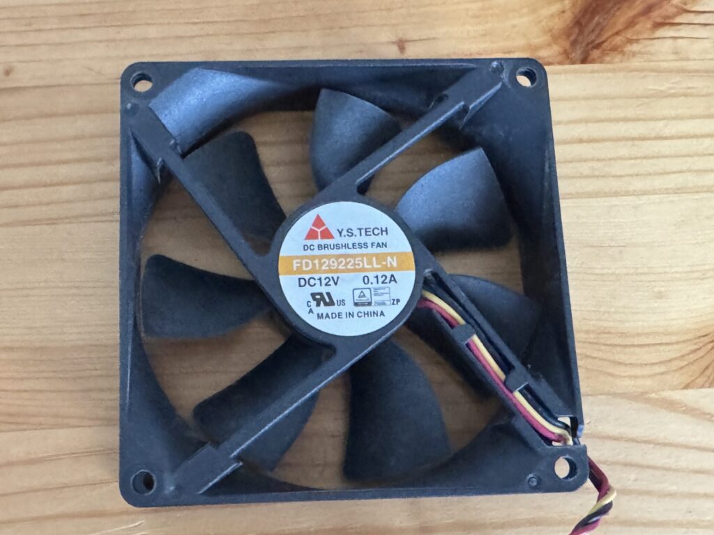 Synology DS216j NAS 静音ファン換装 Amazon | 【Synologyスペアパーツ