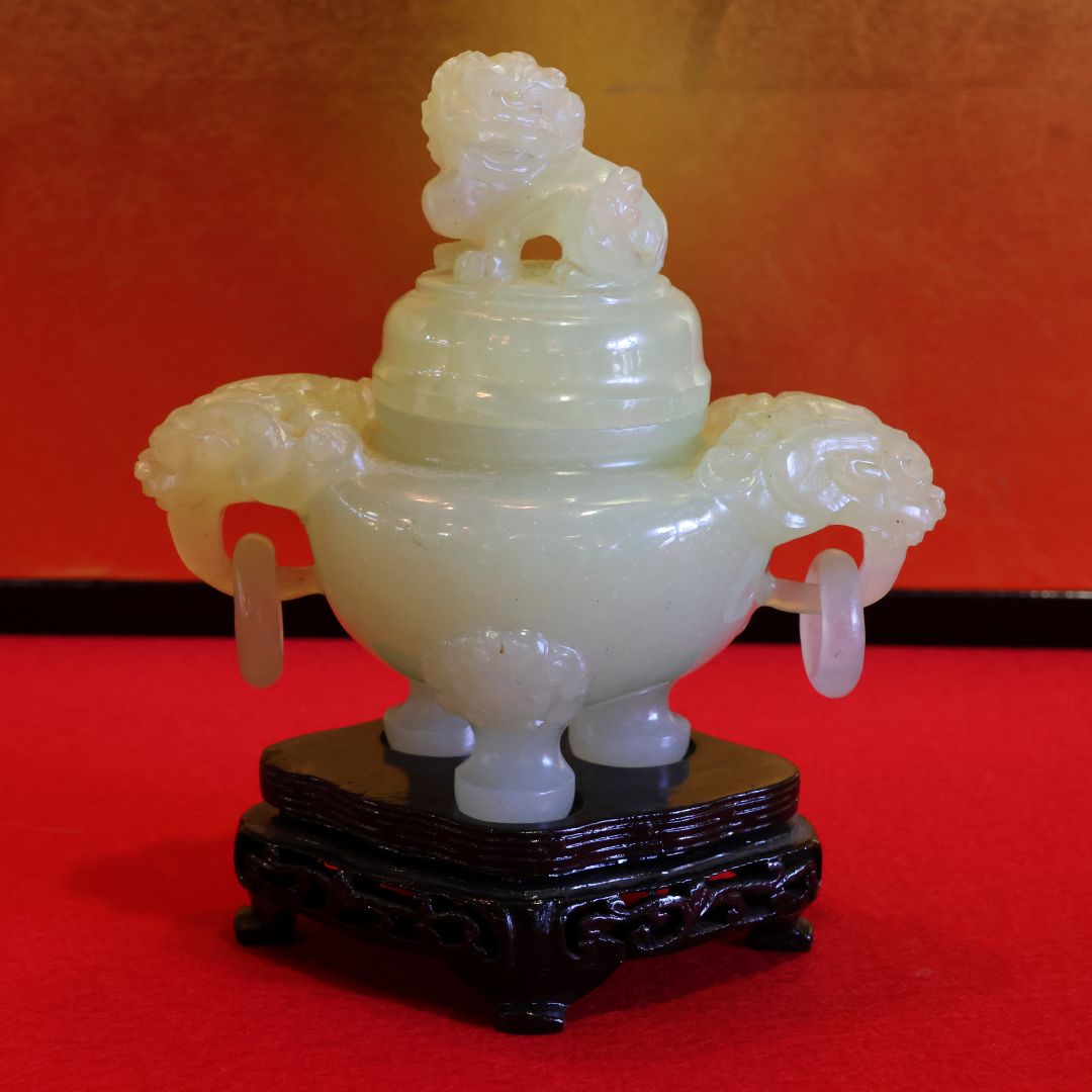 福岡骨董品・香炉・翡翠彫刻美術品