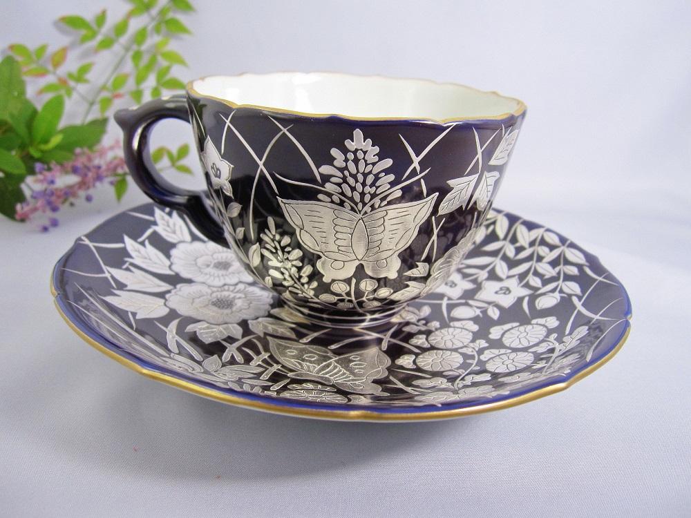 京陶きよみず】清水焼 紫地銀彩花蝶紋珈琲碗皿 カップ＆ソーサーセット