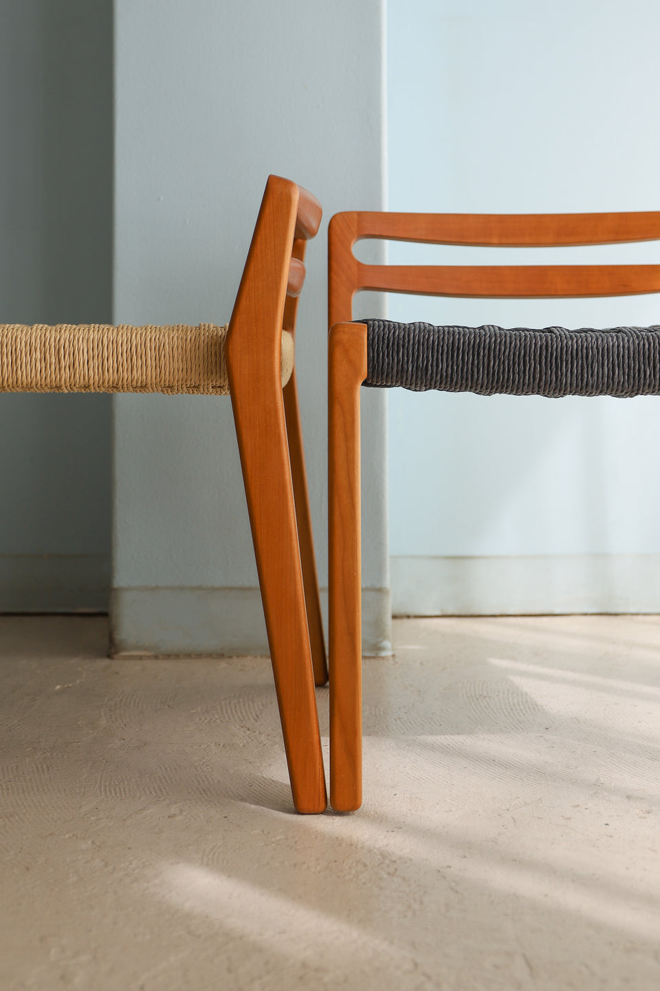 ビューゲル スタッキングチェア 椅子 チェリー材 ペーパーコード/bügel