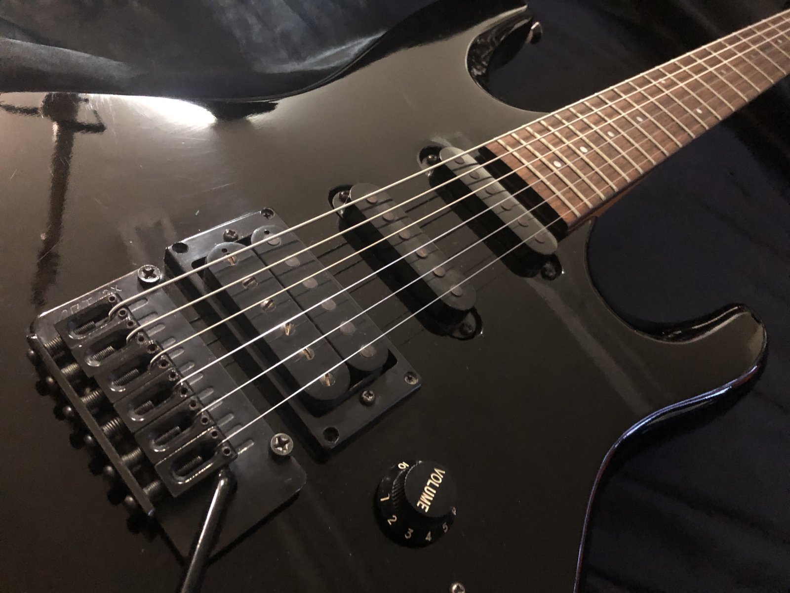 Aria Pro II / WR-403 The Warrior 蝋人形になりたい - HR/HMギター