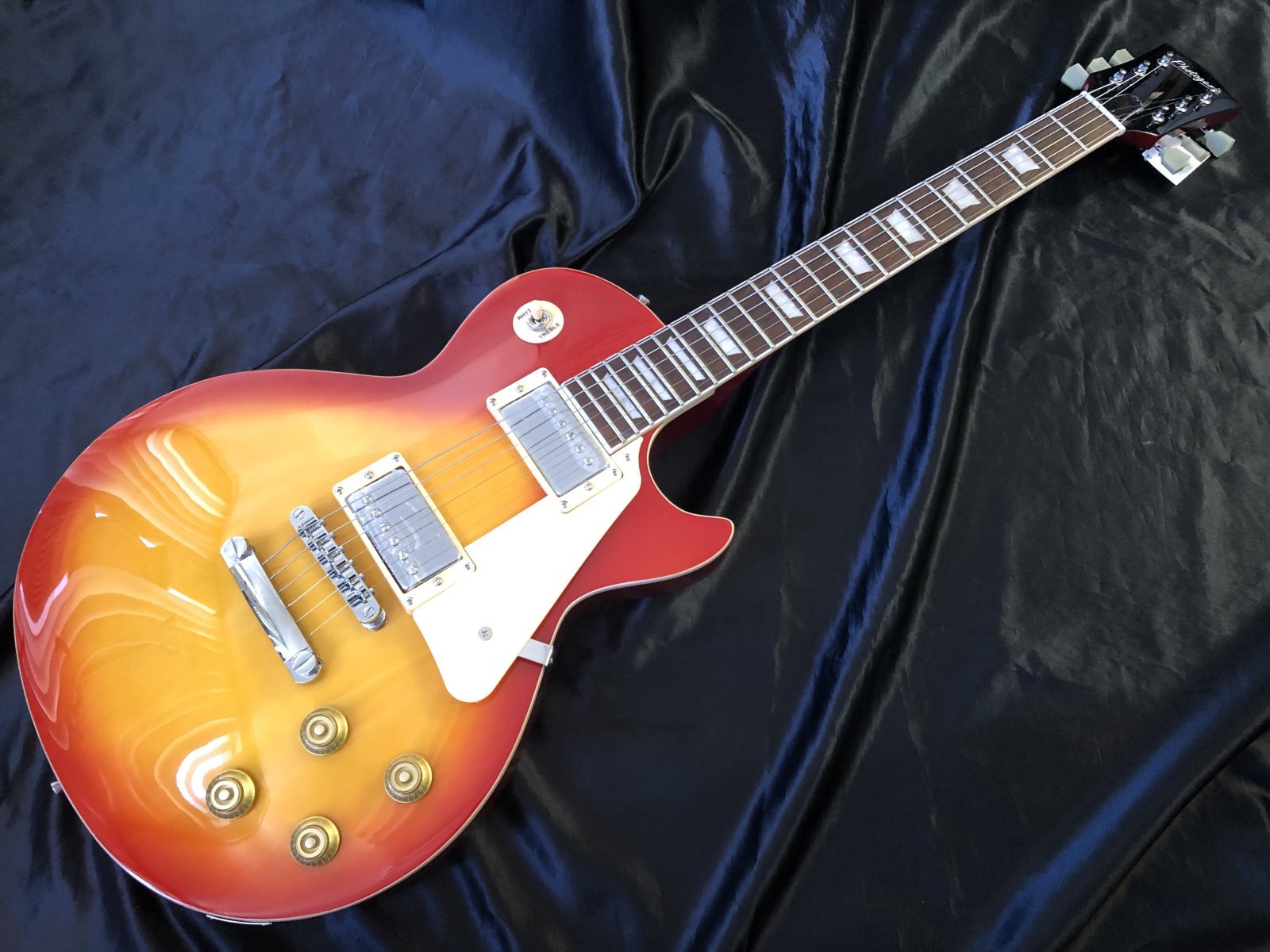 Photogenic / LP-260 Cherry Sunburst レスポール・スタンダード/ 入門