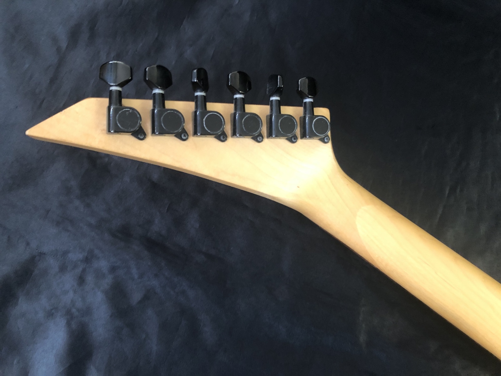 Jackson Stars / KV-BN03 TR / King V - HR/HMギター専門店 FUTURE WORLD