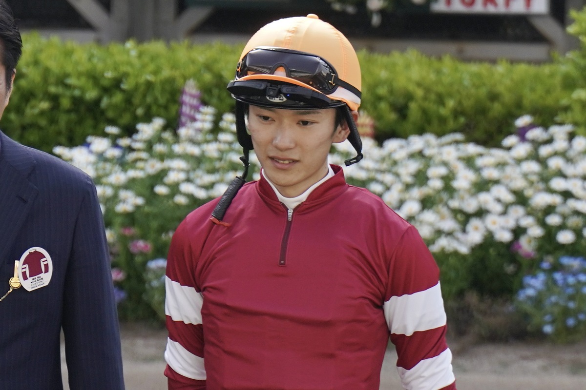 JRA福島記念（G3）「令和のツインターボ」パンサラッサ“圧逃”！ 4馬身