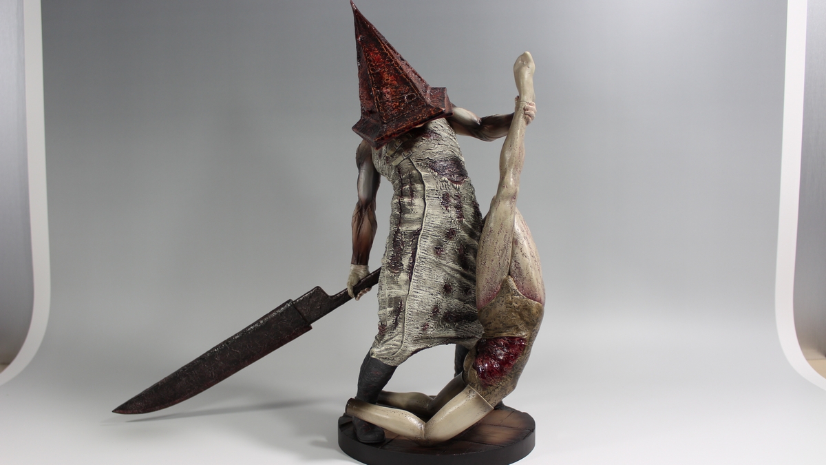 レッドピラミッドシング 1/6スケール PVCスタチュー マネキンVer