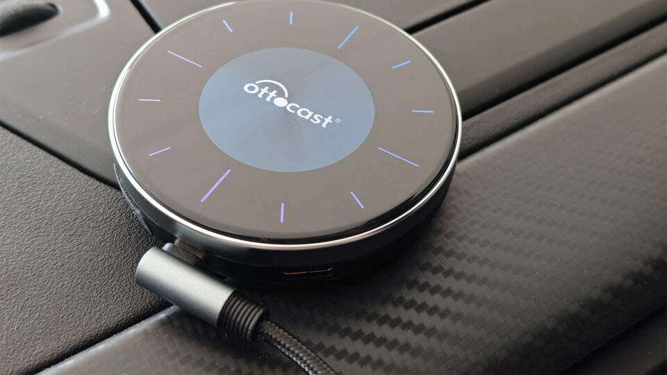 車のディスプレイをUSB接続だけでAndroid化できる「OttoAibox P3」を