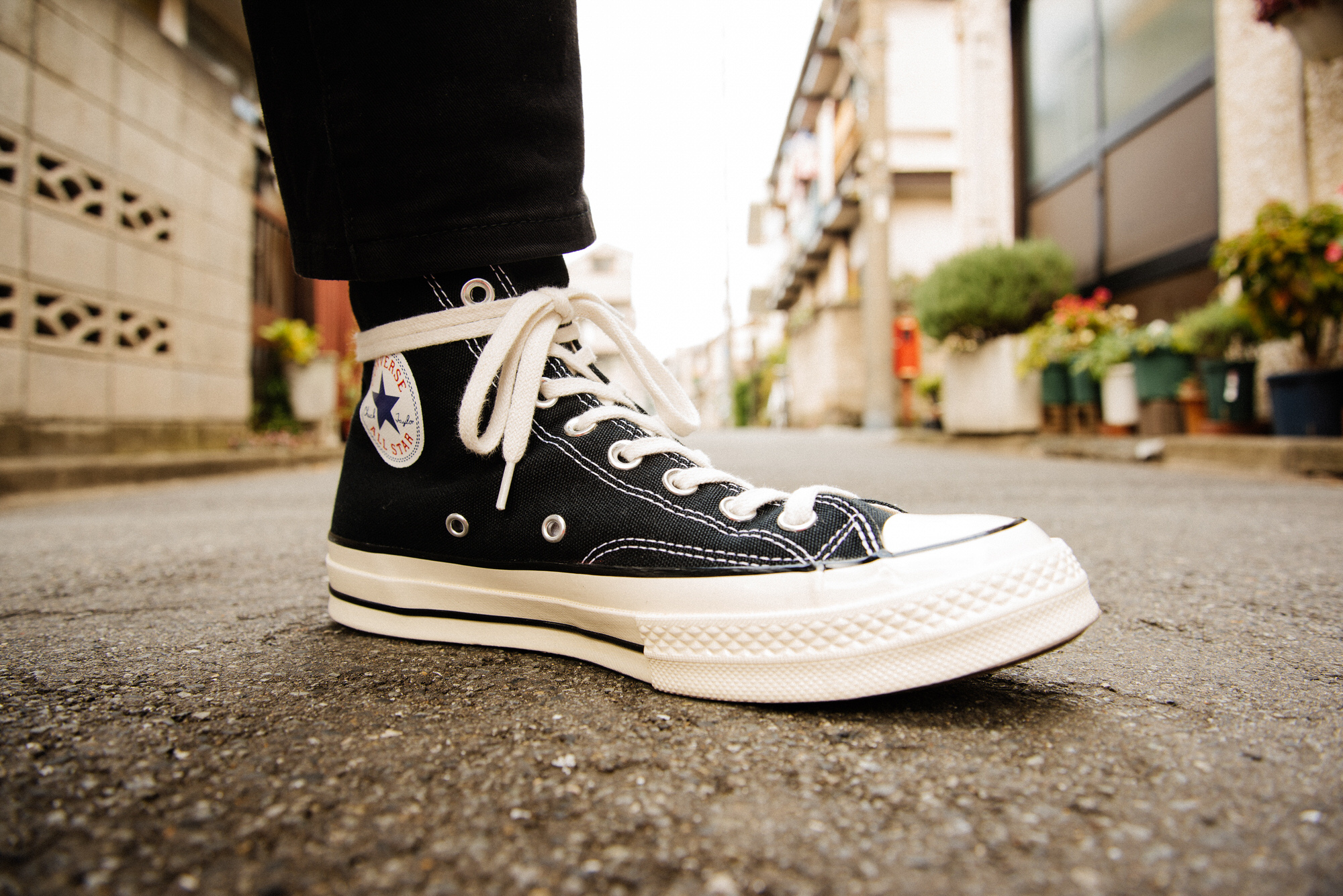 憧れの1足を履く。コンバースUSAのChuck Taylor '70が見せる小さなお洒落