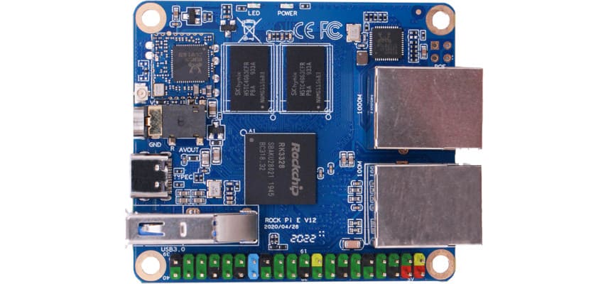 よく詰め込んだなぁ。 Radxa「ROCK Pi E」は56×65mmにデュアルLANとWi