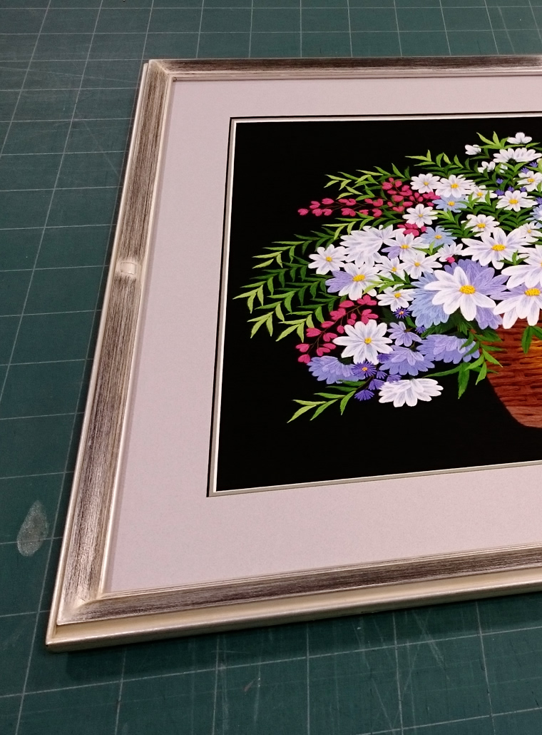 ベトナム刺繍の額装 – 大阪の額縁、額装ならカワチ画材へ | 額縁専門サイト