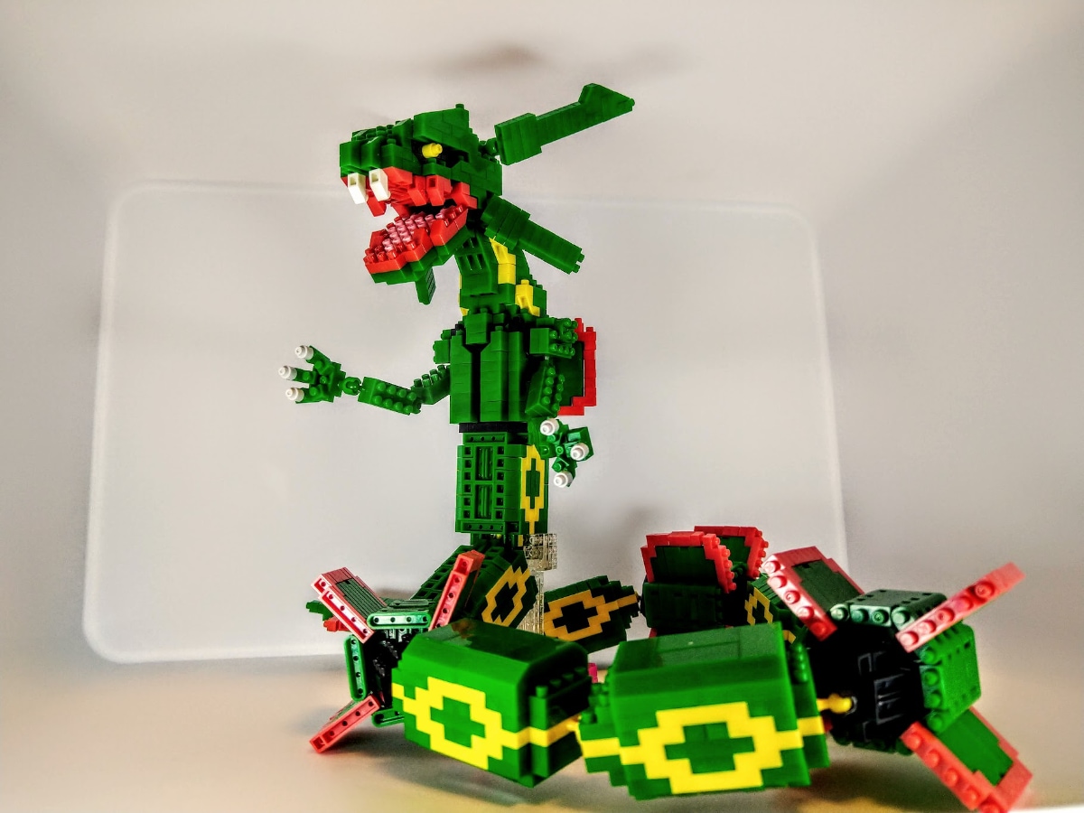 ナノブロックのレックウザDX エクストリームッ！！器用な子なら楽しく