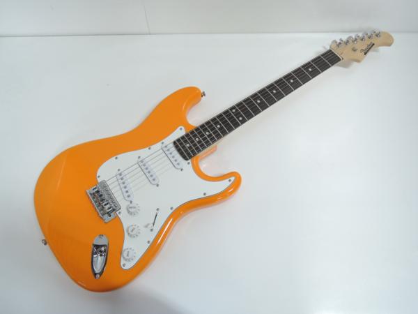 高額買取実施中!!】Bacchus バッカス UNIVERSE SERIES ストラトタイプ