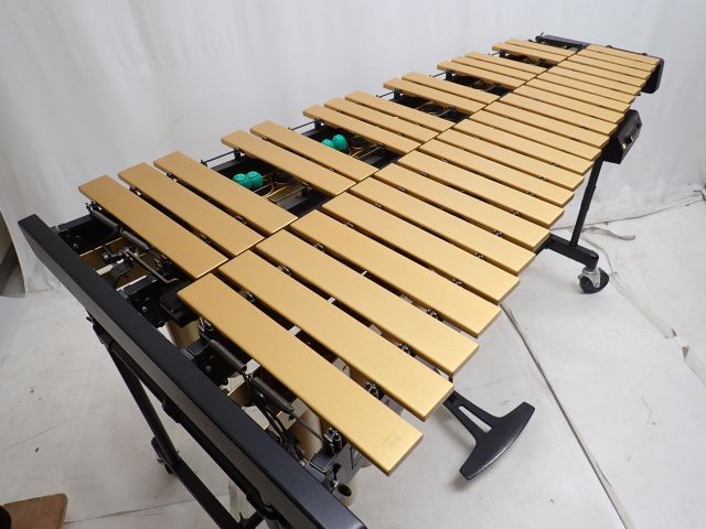 高額買取実施中!!】YAMAHA ヤマハ YV-3710JM コンサートビブラフォン