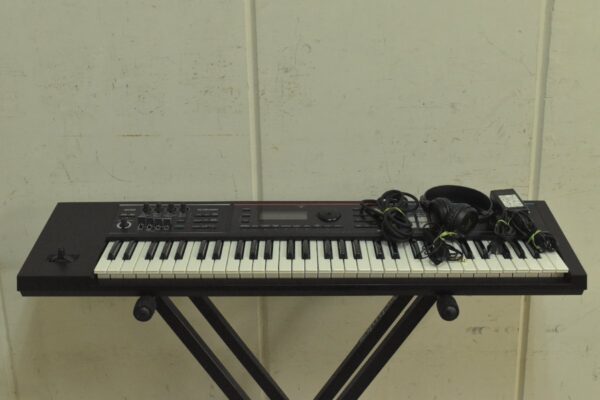 CLAVIA Nord Stage 2 HA76 ノードステージ 76鍵 シンセサイザー - 楽器