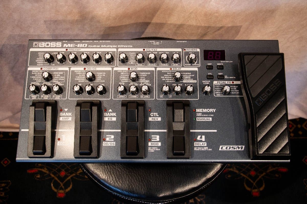 BOSS ME-80 ボス マルチエフェクター - 楽器の買取屋さん｜最短30分で