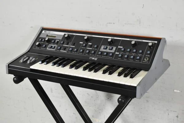 KURZWEIL/カーツウェル シンセサイザー K2600X - 楽器の買取屋さん