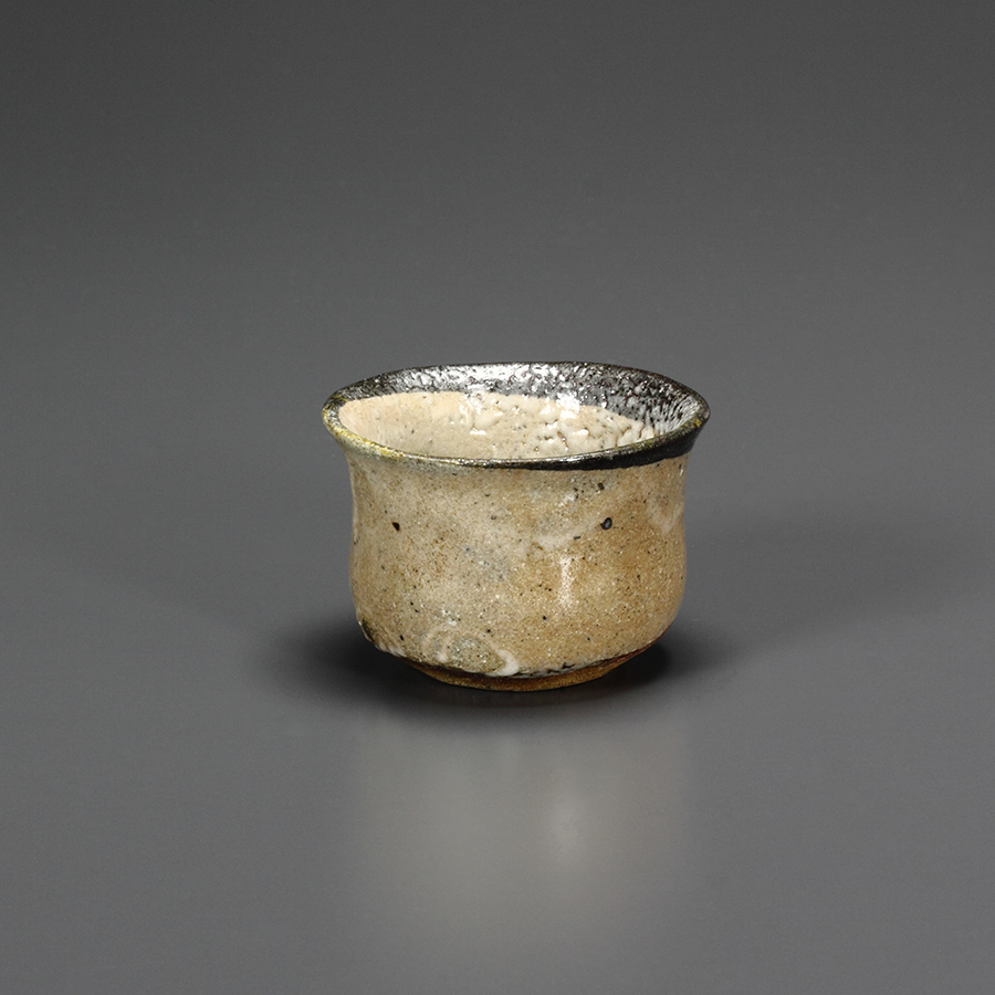 丸田 宗彦 唐津皮鯨ぐい呑 (MMA0026 ) | ギャラリーラボ