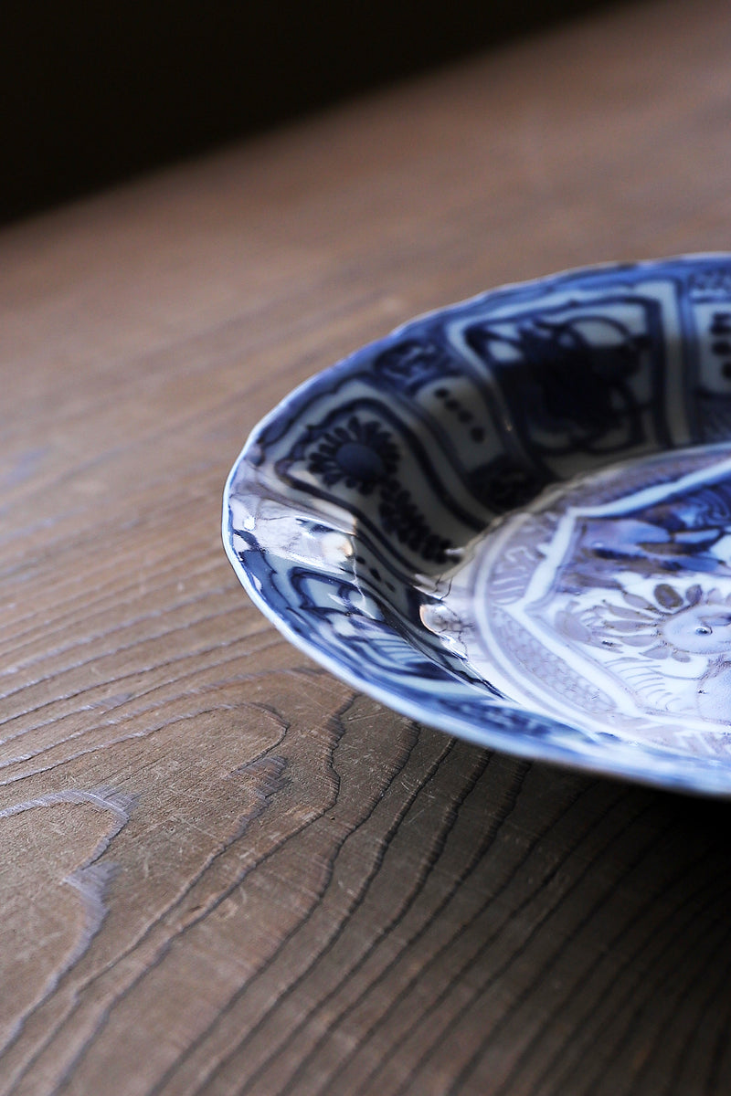 18世紀 新渡 染付芙蓉手大皿 [婦人画報2024年10月号掲載品] – Gallery