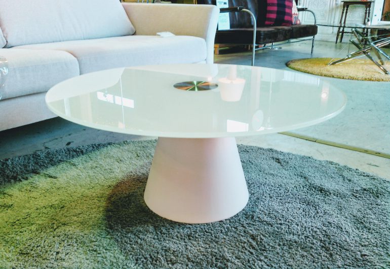 □BoConcept/ボーコンセプト□Madrid コーヒーテーブル ホワイト