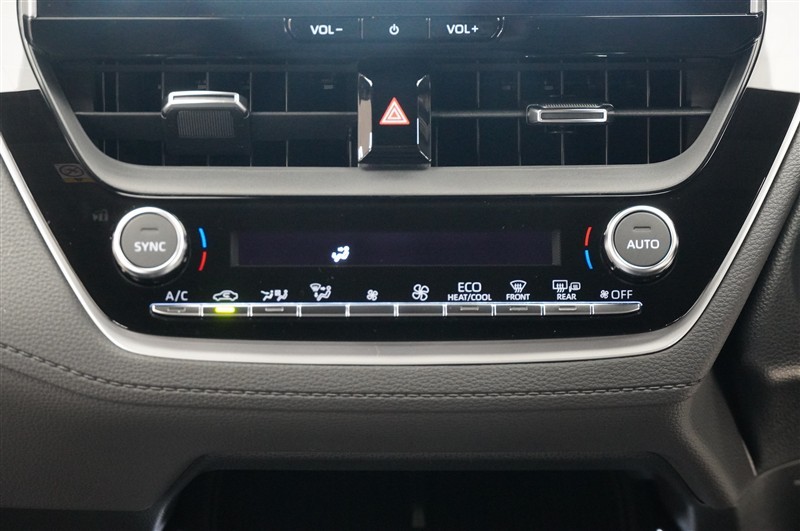 カローラクロス HV Z（064018138816）の中古車 | トヨタ認定中古車