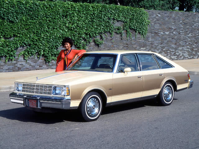 センチュリー(1978年1月～1981年1月)| トヨタ自動車のクルマ情報サイト