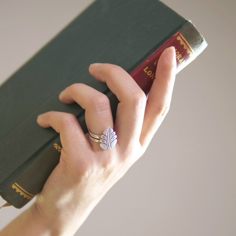 9.5号 スティーブイエローホース スタンプワーク リーフリング