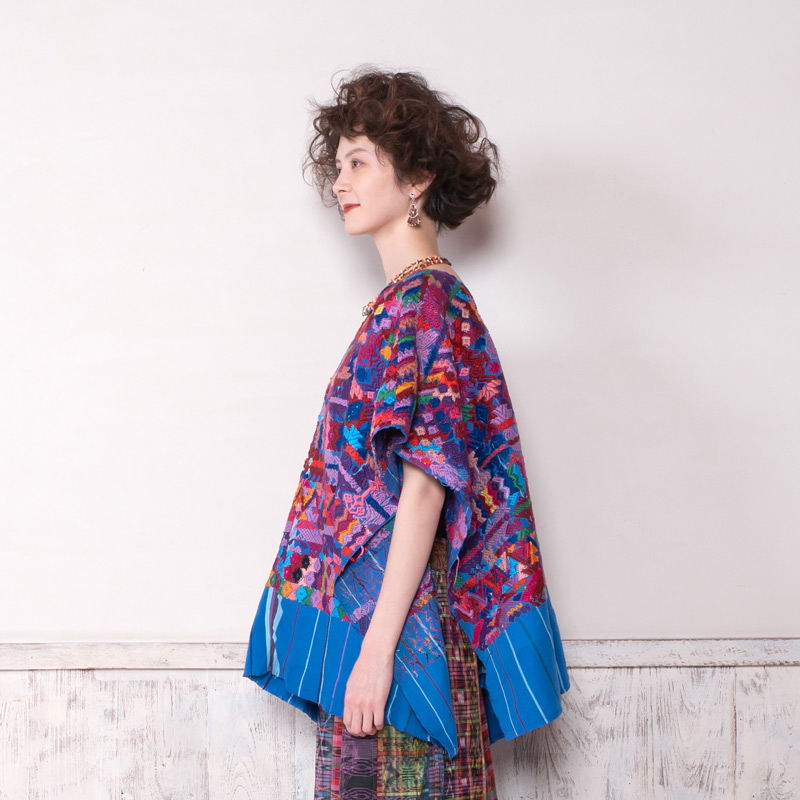 ウィピルポンチョ グアテマラ民族衣装｜マライカ公式通販