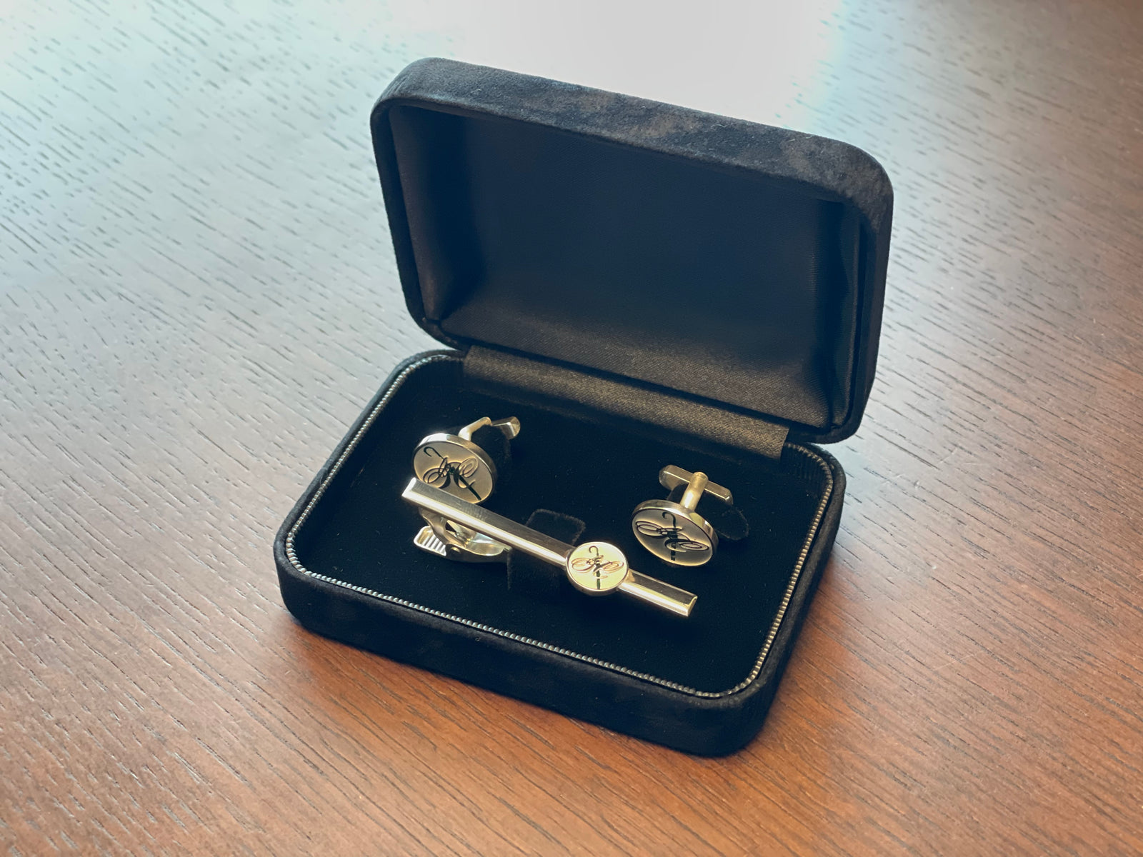 E5E3A2BD-25A7-43E0-B499-