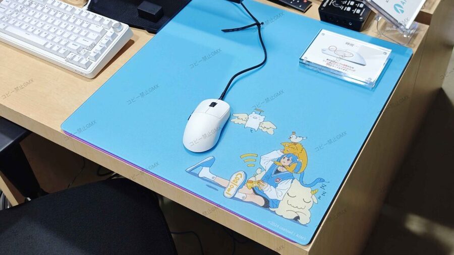 マイルドな滑り心地が特徴。AIM1初のガラスマウスパッド 叢雲 ガラス