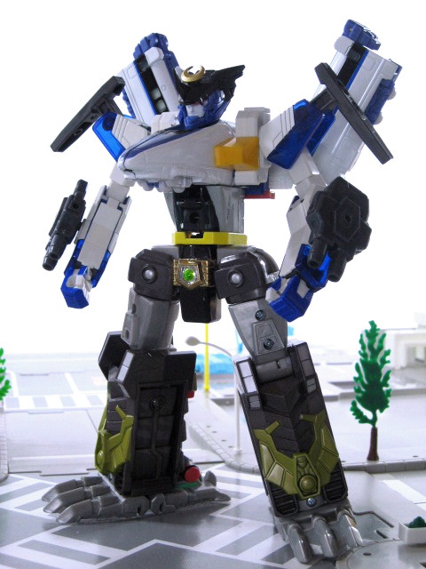 3体合体公安官 JRX トランスフォーマー カーロボット レビュー