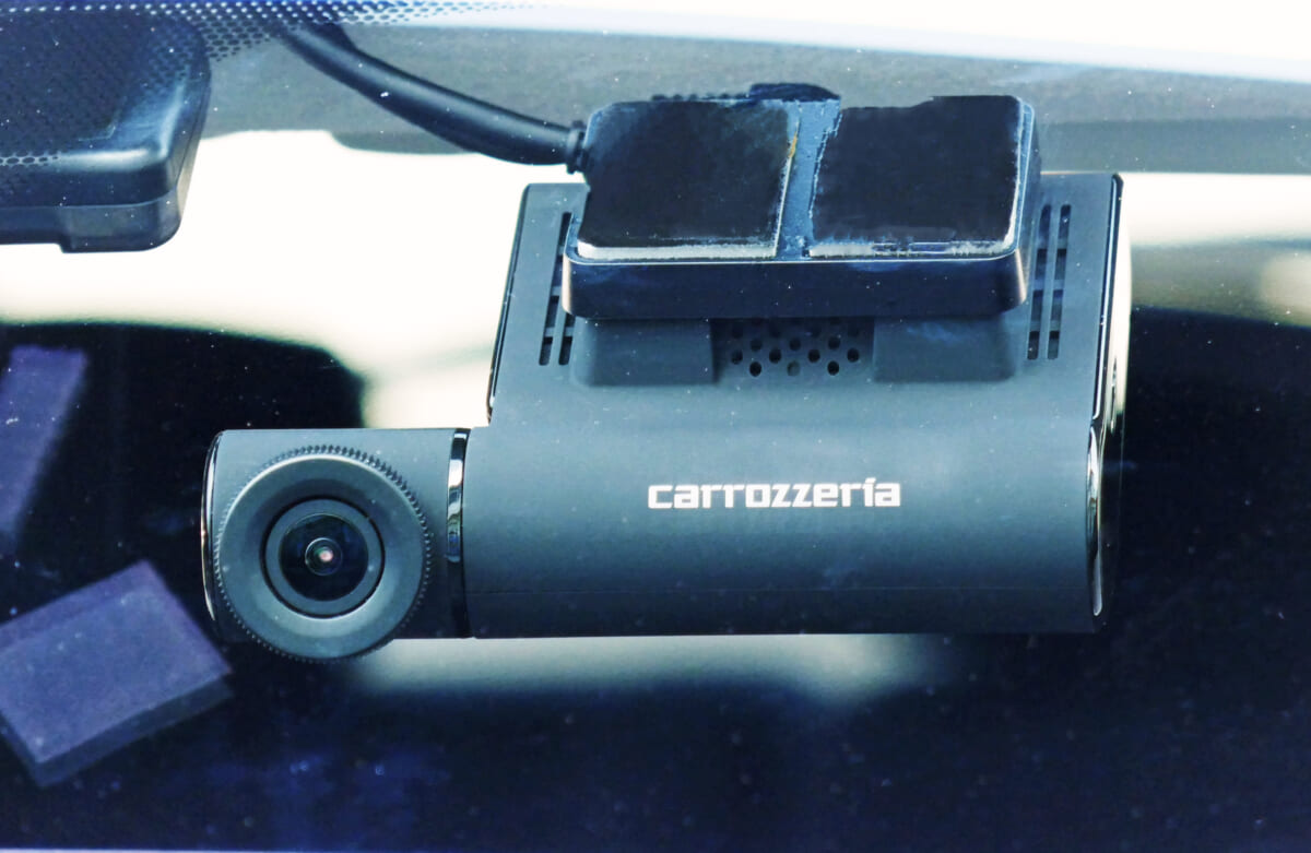 あおり運転を逃さない！ カロッツェリア新型ドラレコ「VREC-DZ800DC