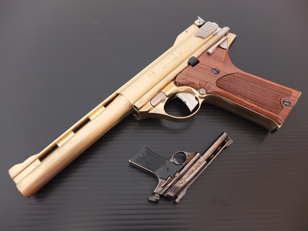 コクサイのダイナミックガン 新品セット 国際産業 宍戸錠 モデルガン