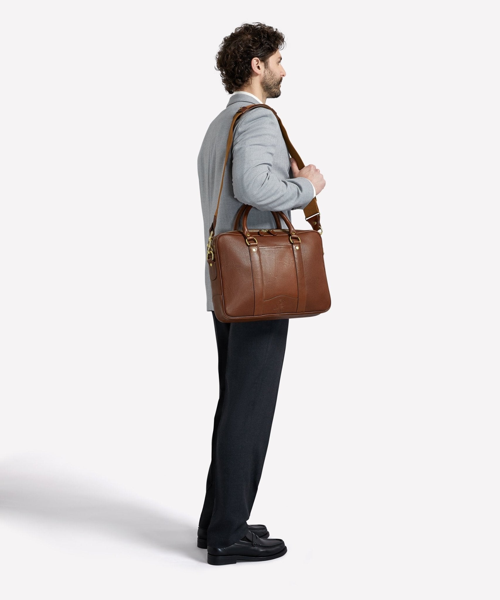 Scout No. 295 | Vintage Chestnut Leather Slim Briefcase | Ghurka