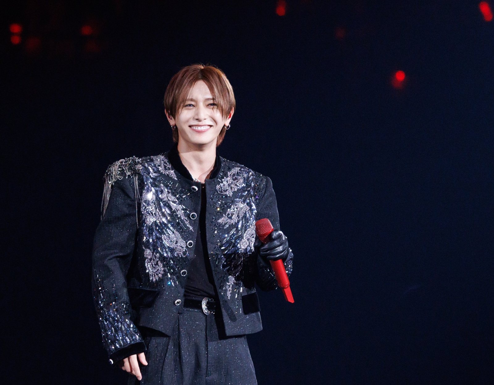 最初から最後まで山田涼介を堪能していただけたら」シックで華やか