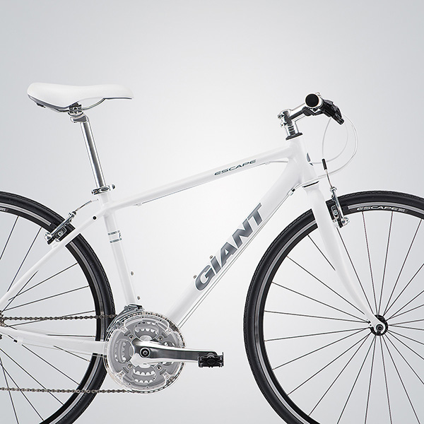 ESCAPE R3の魅力！！ ｜ ジャイアントストア国立