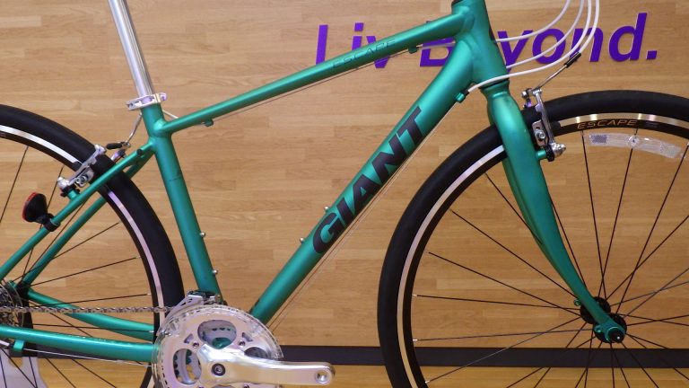 New!!ESCAPE R3 2020年モデル入荷① ｜ ジャイアントストア仙台