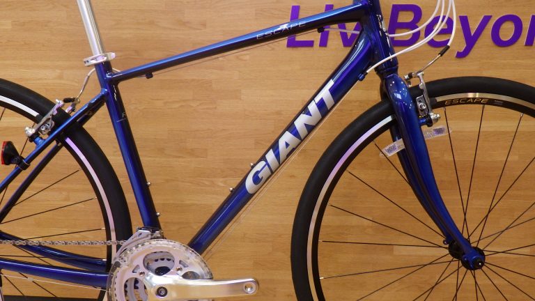 New!!ESCAPE R3 2020年モデル入荷① ｜ ジャイアントストア仙台