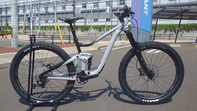 TRANCE】フルサスペンションMTB入荷！ホイールサイズの違いと、必須