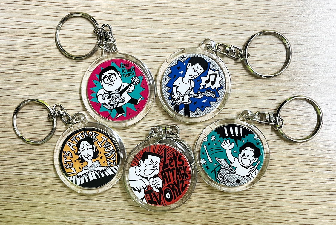 それゆけ！大宮セブン】アイボリーズ・両面アクリルキーホルダー