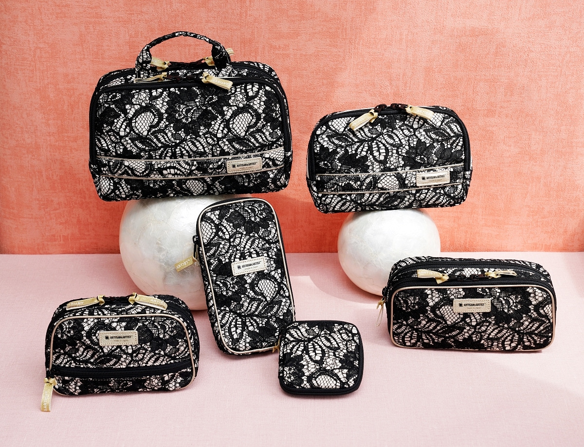 リングホルダー付きジュエリーポーチクラシック・モノトーン 2WP-CM735