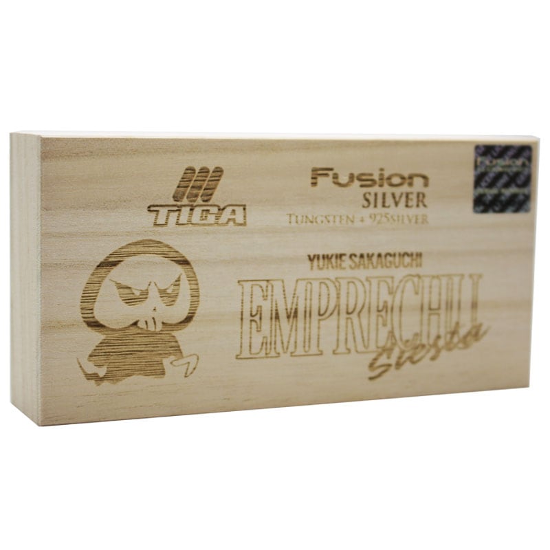 ティガ フュージョンシルバー エンプレチュシエスタ坂口優希恵 Tiga